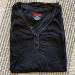 Men’s long sleeve T-shirt